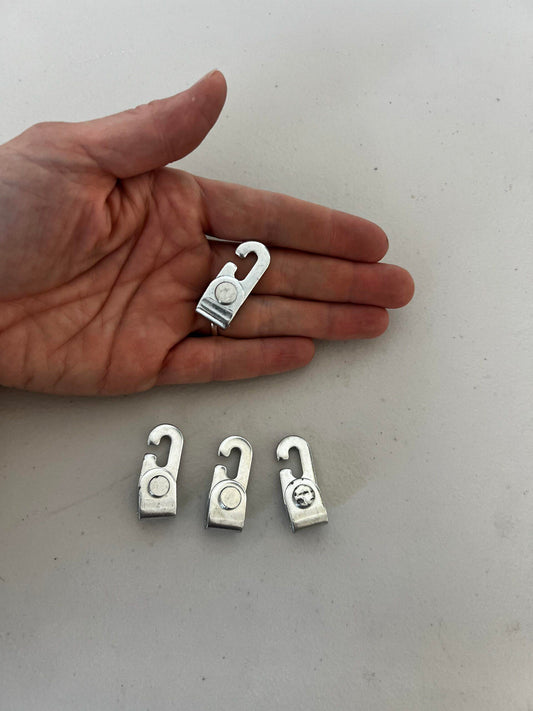 Line Tension Locks with Hook, set of 4