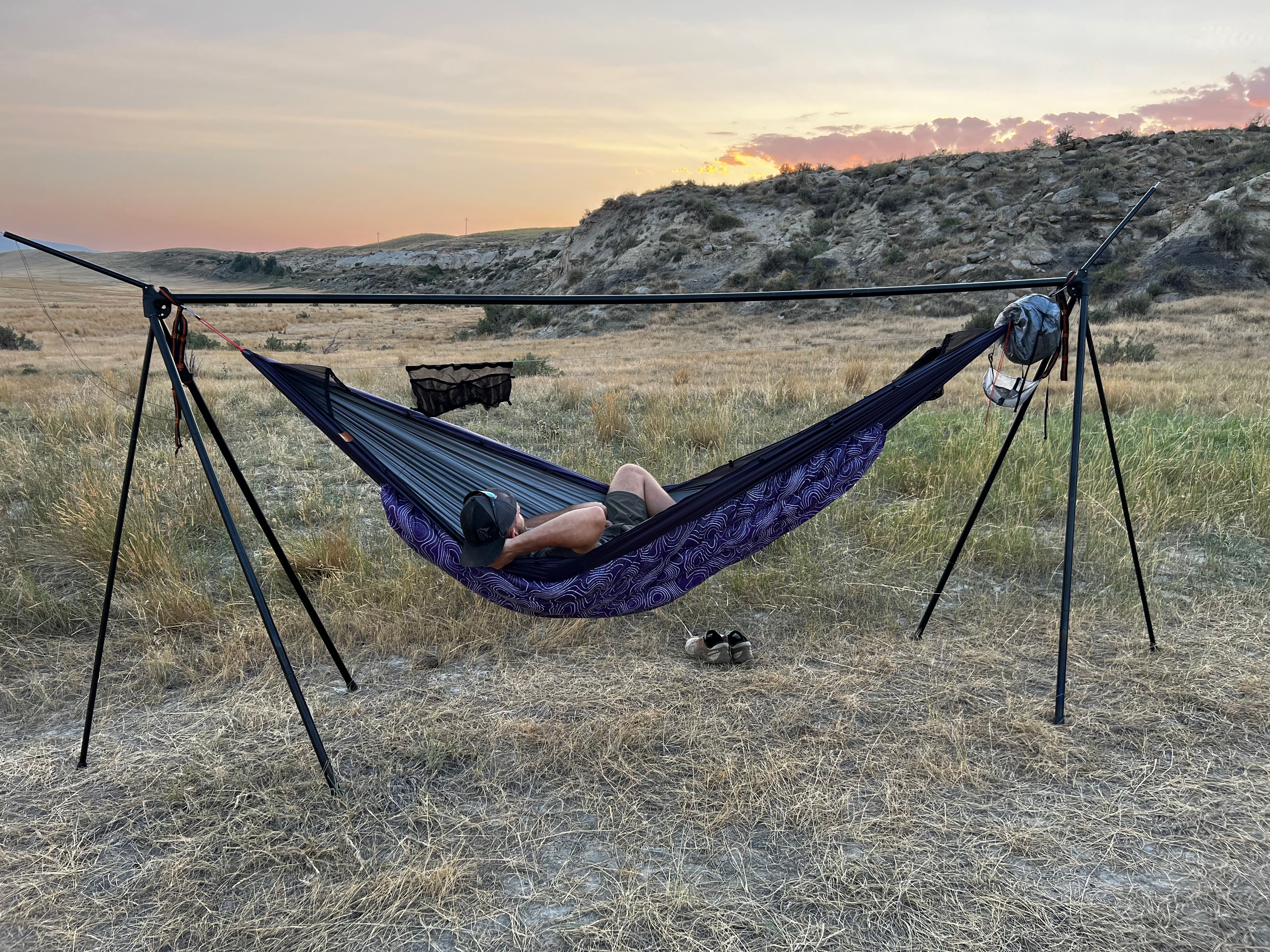 fold up hammock stand